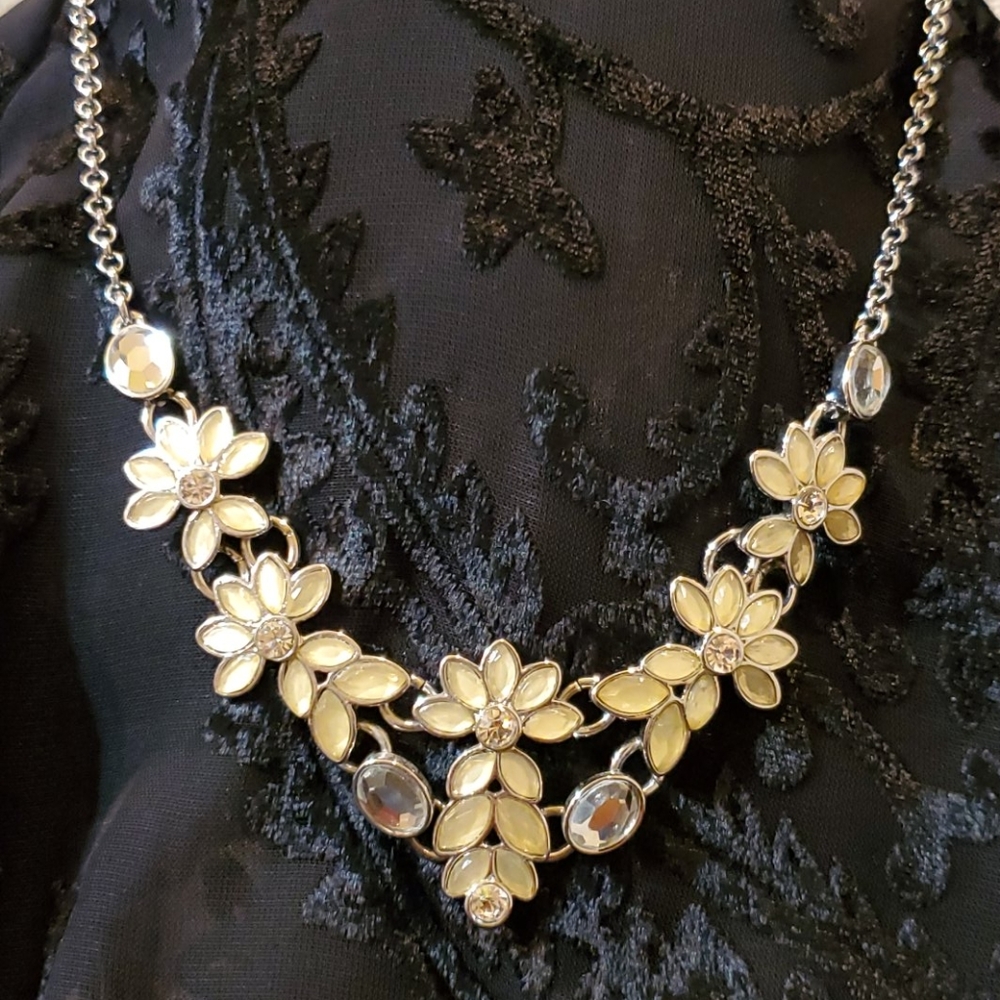 Lia Sophia statement necklace